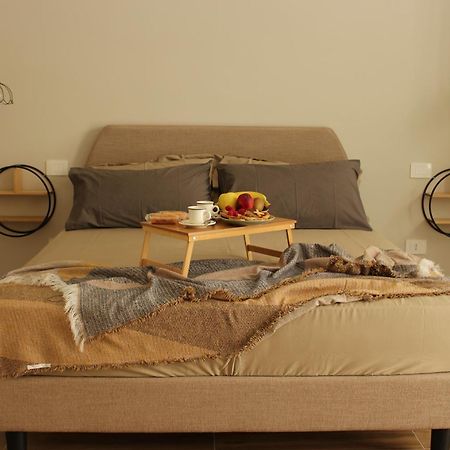Vita Lenta Apulian Rooms Трани Екстериор снимка