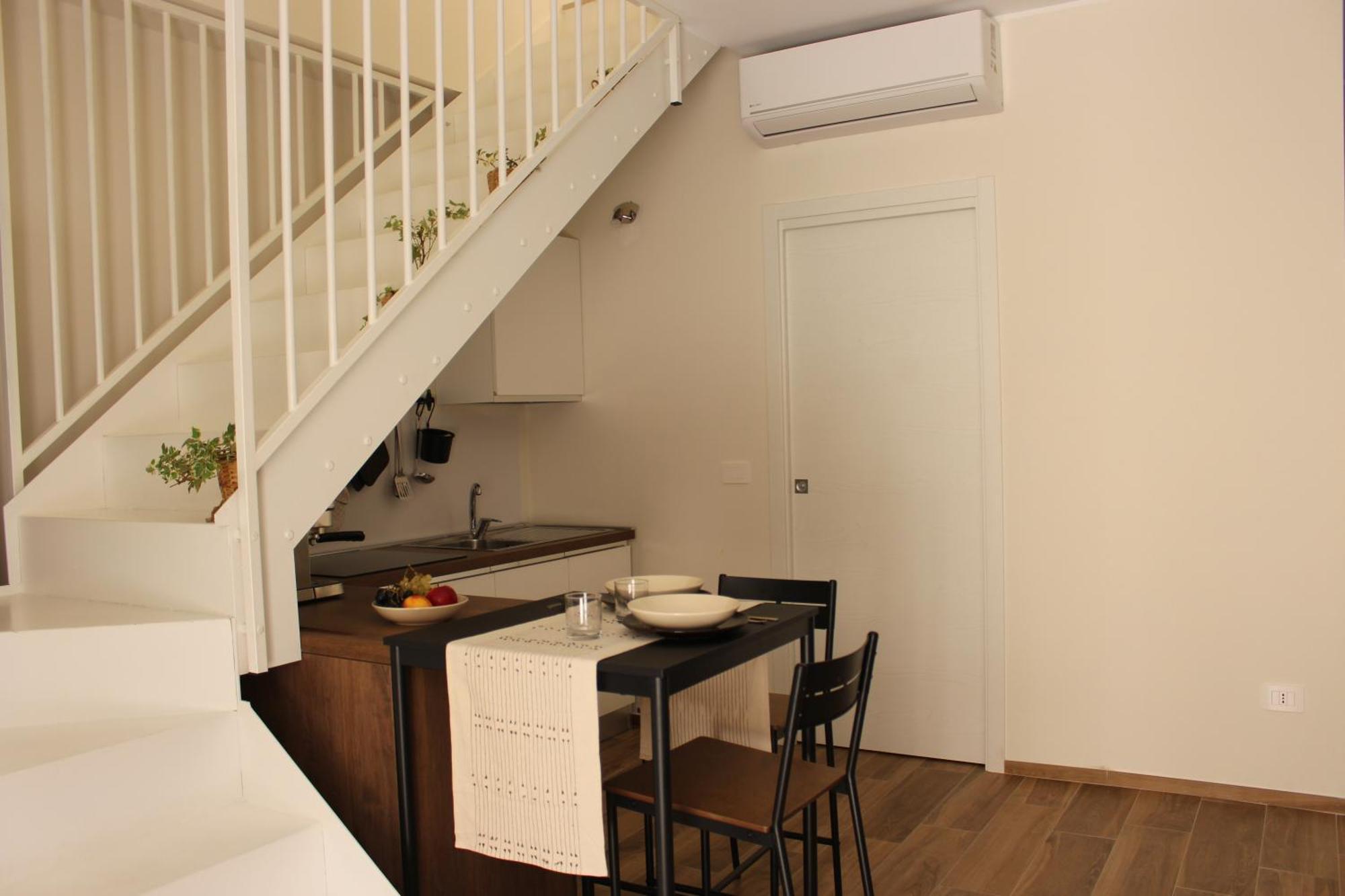 Vita Lenta Apulian Rooms Трани Екстериор снимка